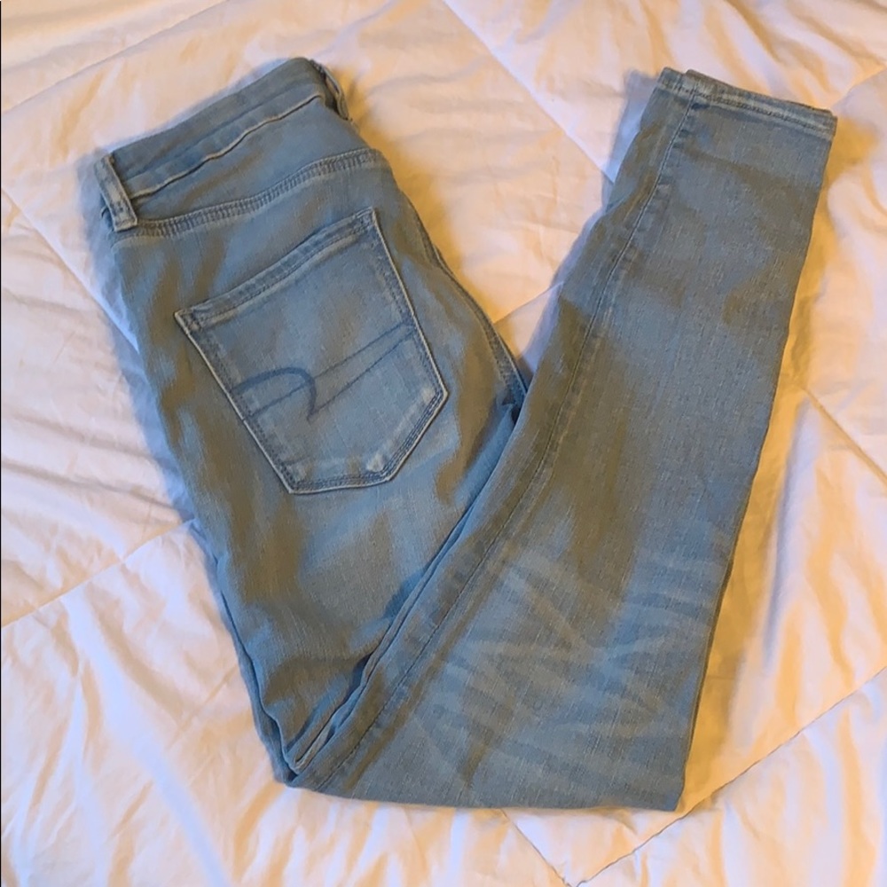 American Eagle Curvy High Waisted Jeans